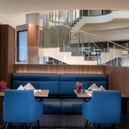 Mercure Tempelhof 4*