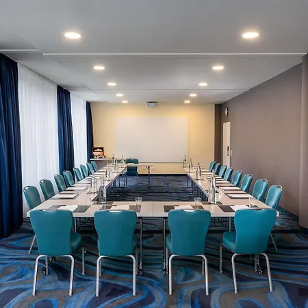 Mercure Tempelhof 4*