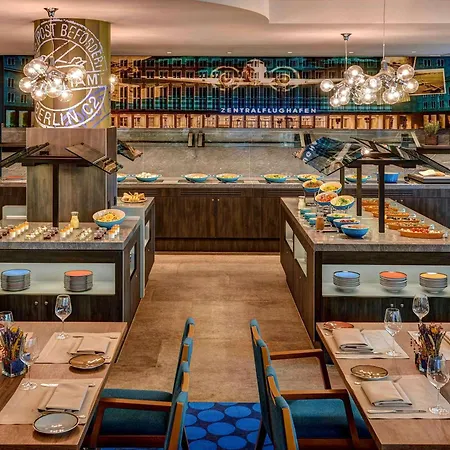 Mercure Tempelhof מלון 4*