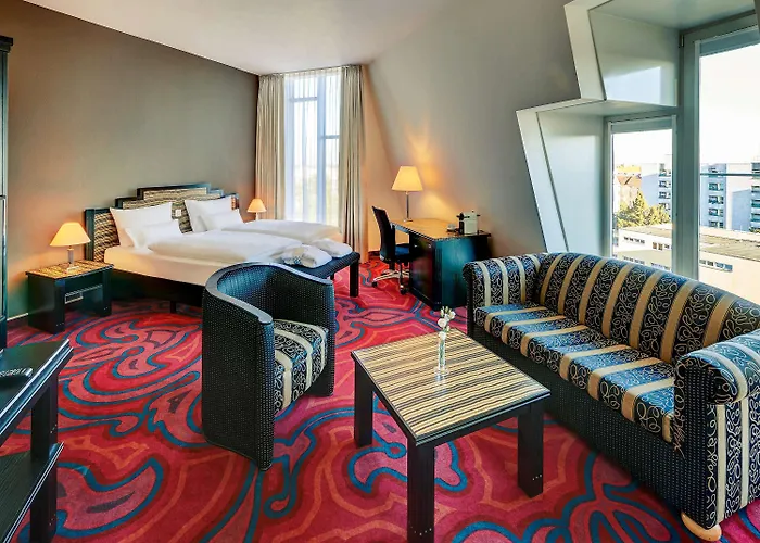 Mercure Tempelhof Отель