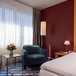 Mercure Tempelhof 4*