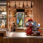 Отель Mercure Tempelhof Берлин