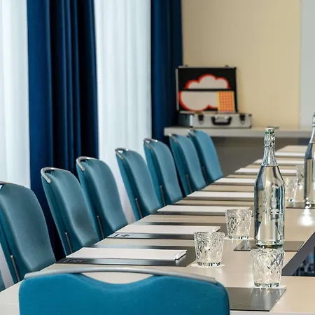 Mercure Tempelhof 4*