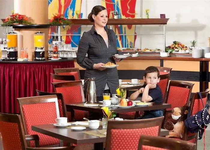 Mercure Tempelhof 4*