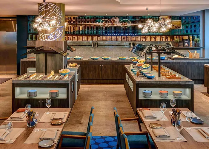 머큐어 템펠호프 호텔 4*